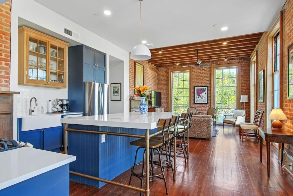 Ferienwohnung Fab 1838 Garden District 5Br With Parking And Balcony New Orleans Exterior foto