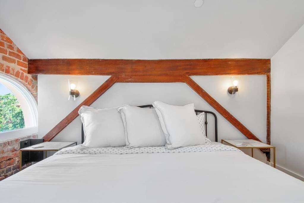 Ferienwohnung Fab 1838 Garden District 5Br With Parking And Balcony New Orleans Exterior foto