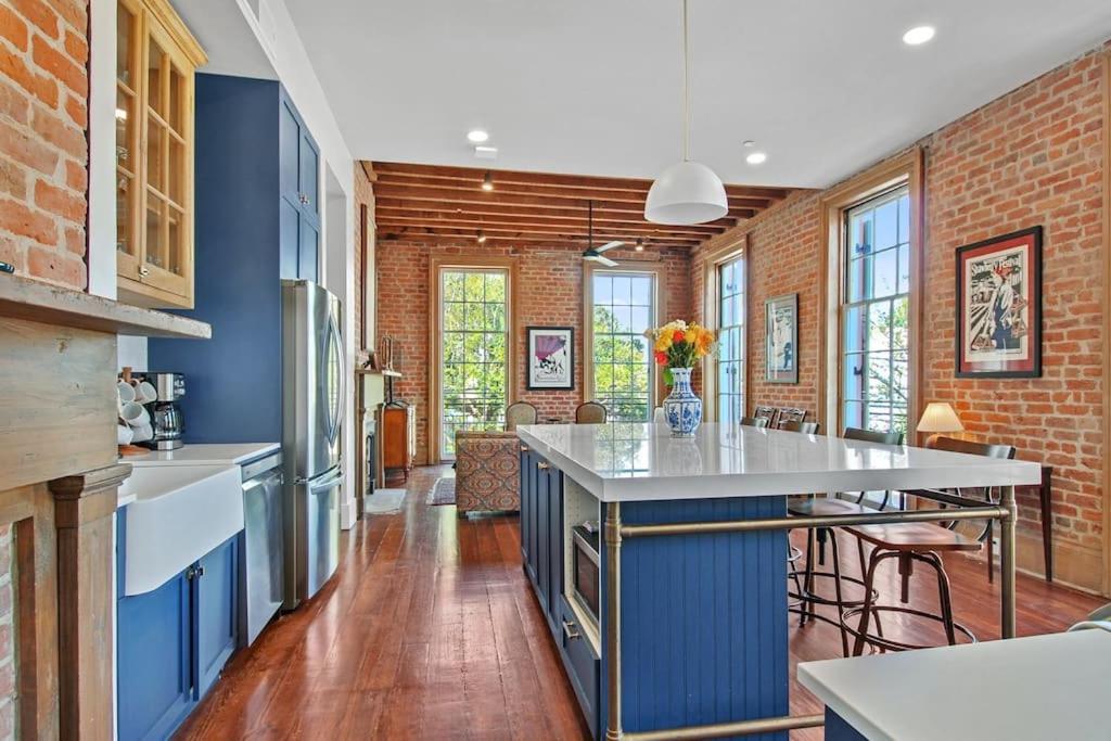 Ferienwohnung Fab 1838 Garden District 5Br With Parking And Balcony New Orleans Exterior foto