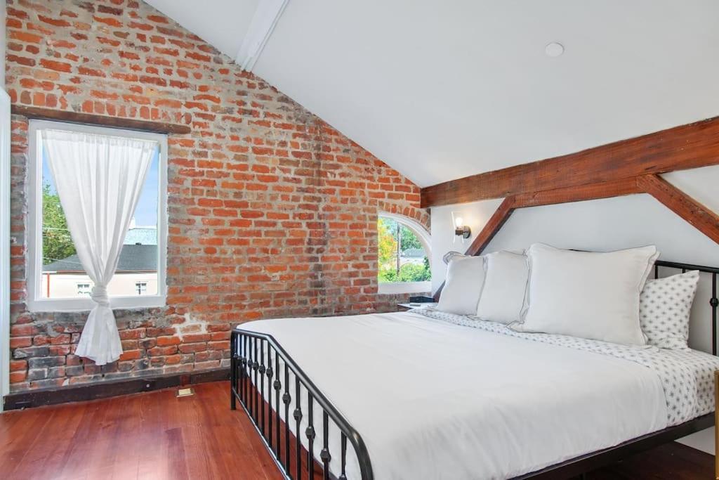 Ferienwohnung Fab 1838 Garden District 5Br With Parking And Balcony New Orleans Exterior foto