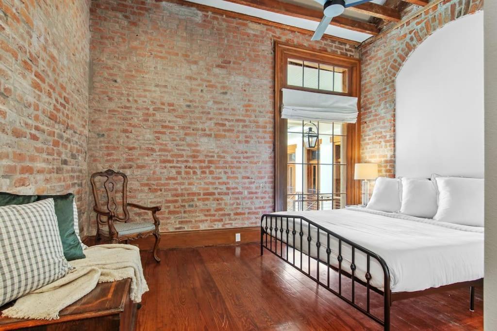 Ferienwohnung Fab 1838 Garden District 5Br With Parking And Balcony New Orleans Exterior foto